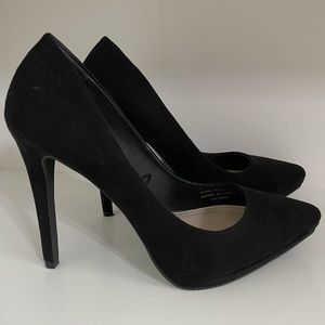 Black suede heels